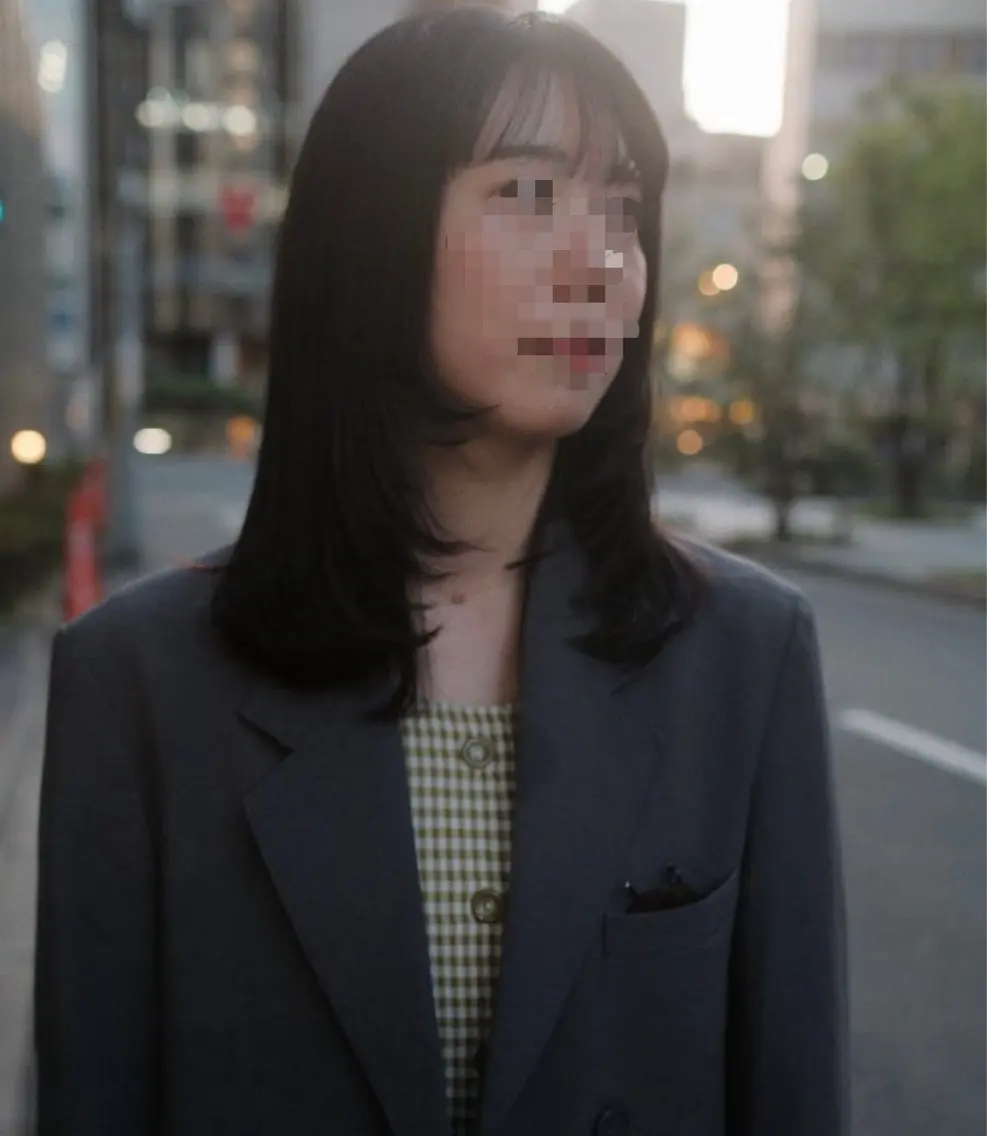 セミロング momoka モデル募集のヘアスタイル