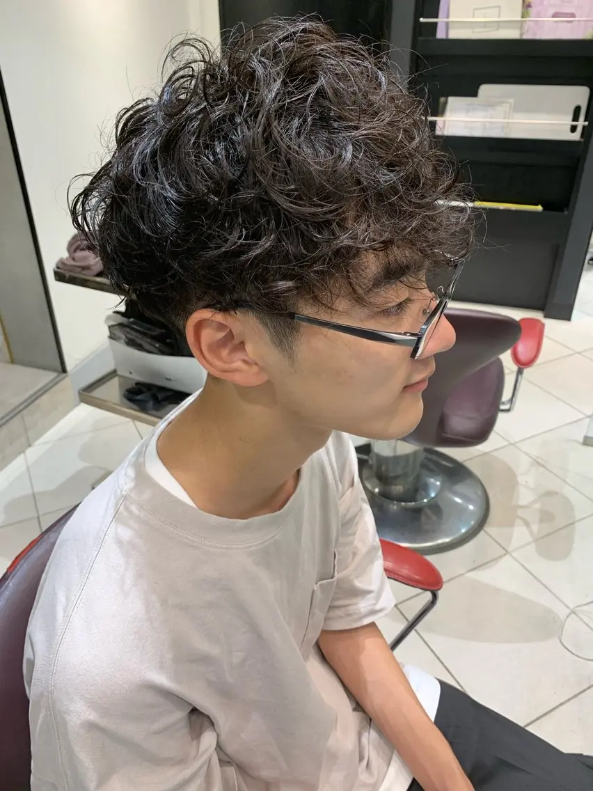メンズ カット パーマ トリートメント ヘアセット ✨上村 潤平✨メンズヘア✨のヘアスタイル