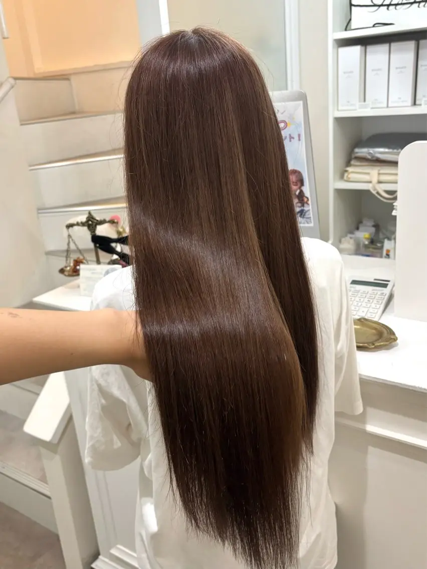 ロング ヘアカラー AI  メンズ/ レイヤーカットのヘアスタイル