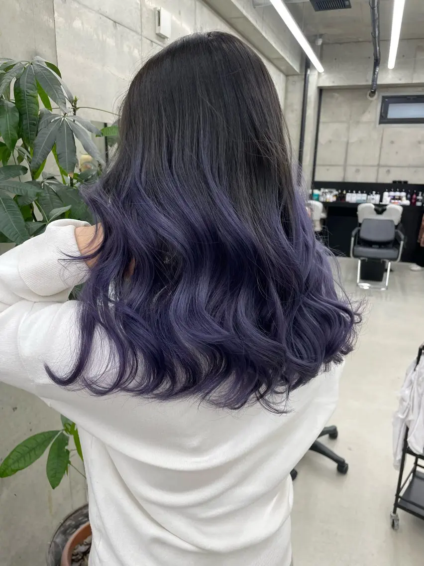 セミロング 手島 カミラのヘアスタイル