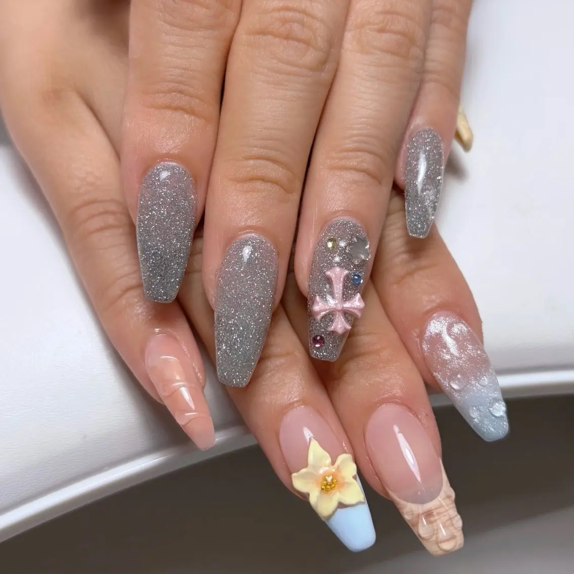 ネイル ハンドネイル RYAURA NAILのネイルデザイン