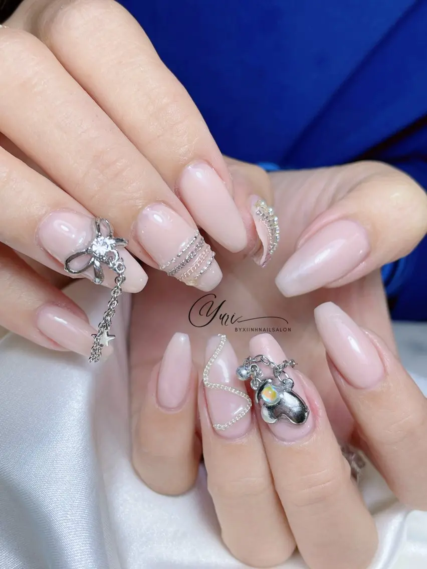 ネイル チークネイル 桜ネイル 長さ出し フットネイル ジェルネイル ハンドネイル YURI NAILのネイルデザイン