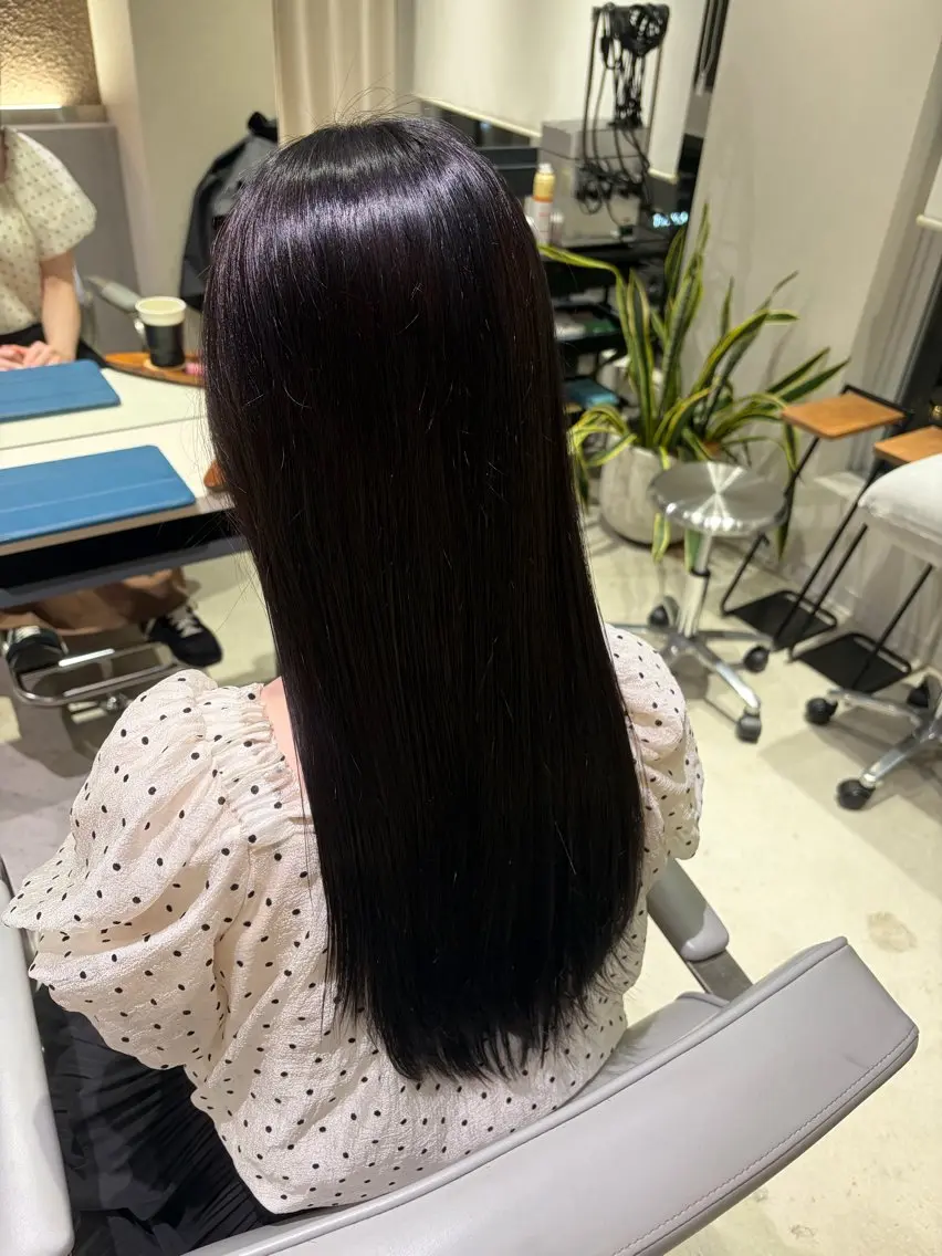 ロング カラー 透明感カラー ヘアカラー haru naのヘアスタイル
