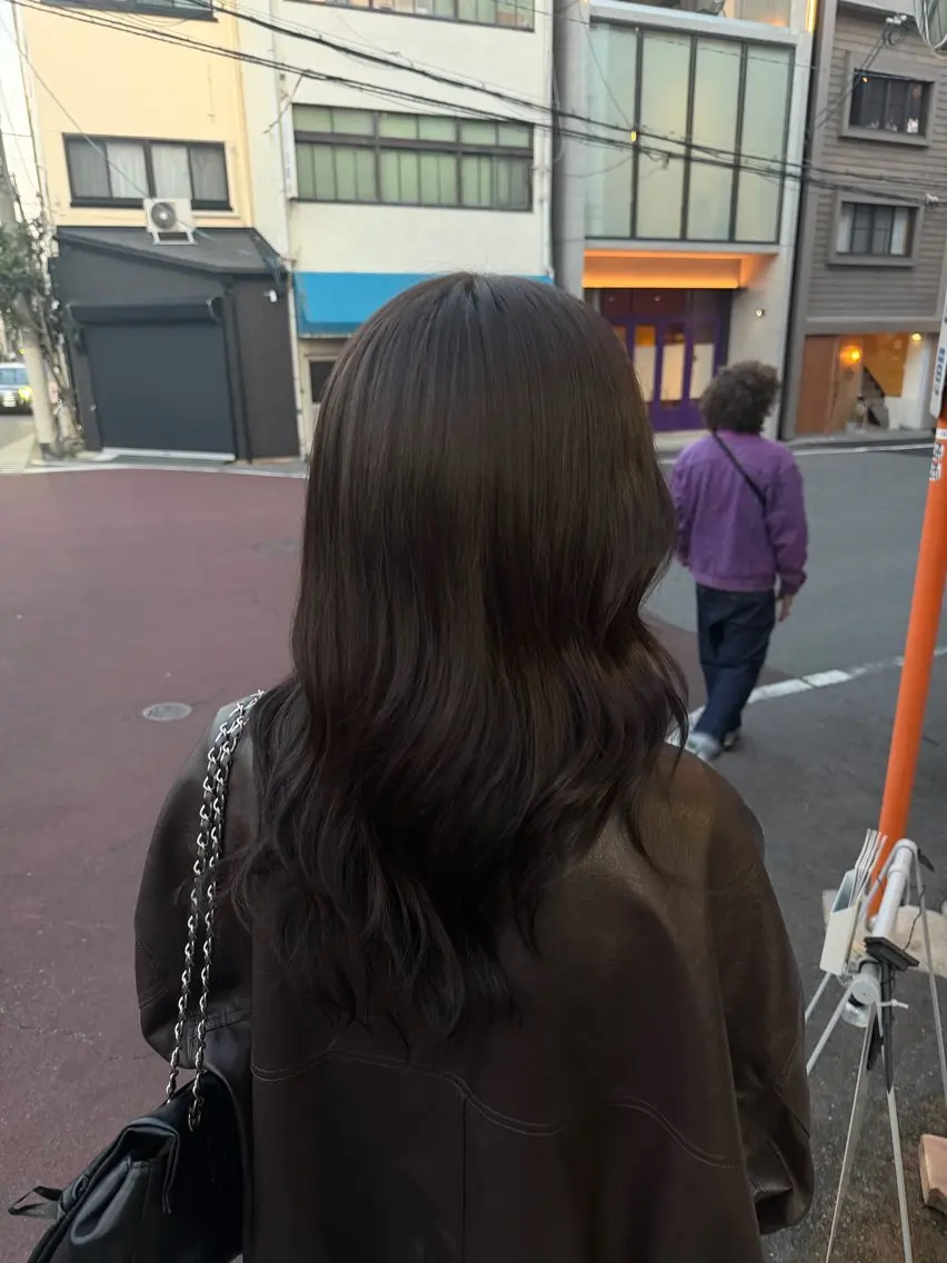 セミロング ヘアカラー 柿本ひな / カラーモデル様募集中のヘアスタイル