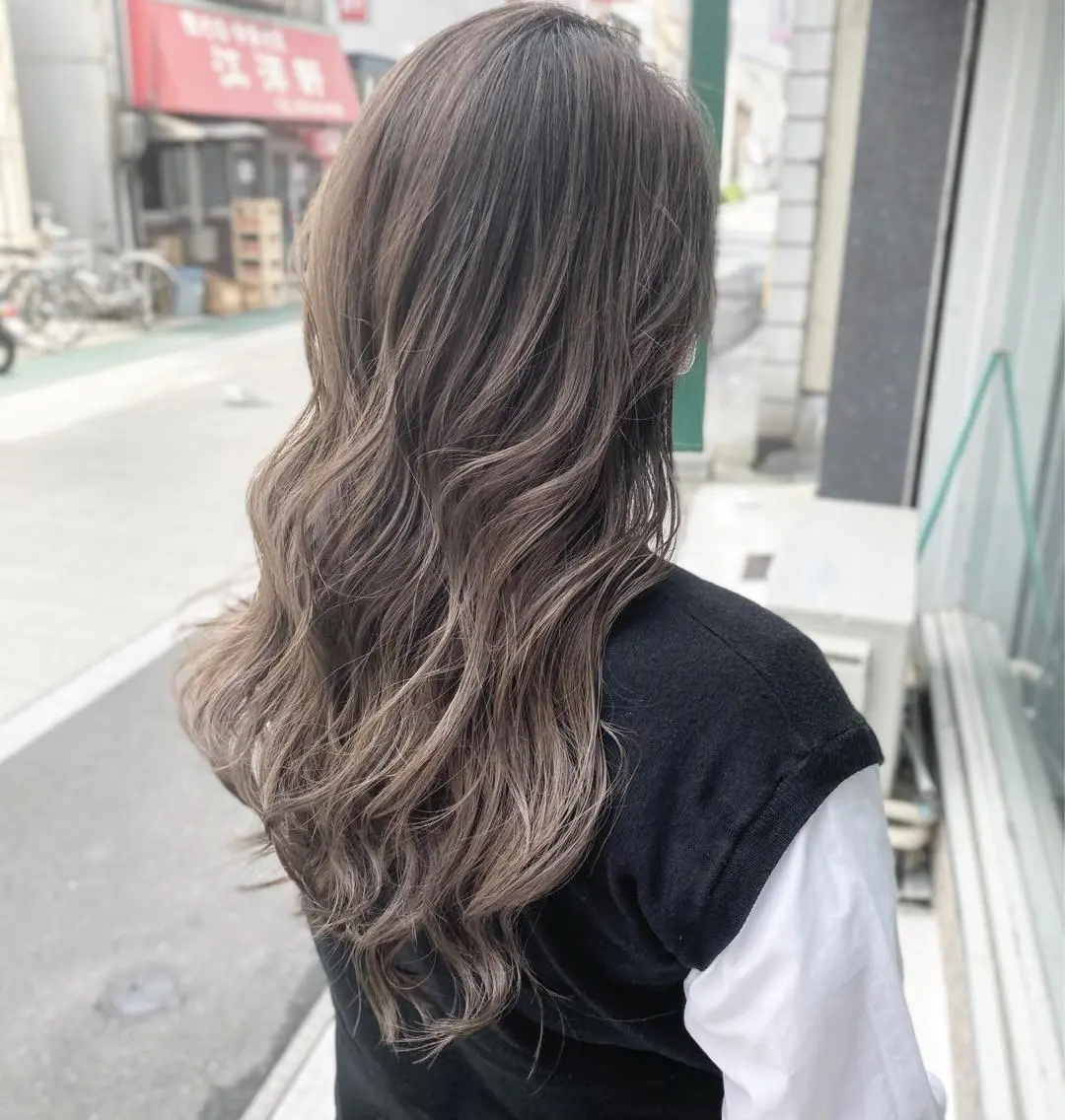 ロング カラー ブリーチ ケアブリーチ ハイライトカラー ハイトーンカラー インナーカラー 【透明感.艶髪】 中原史雄のヘアスタイル