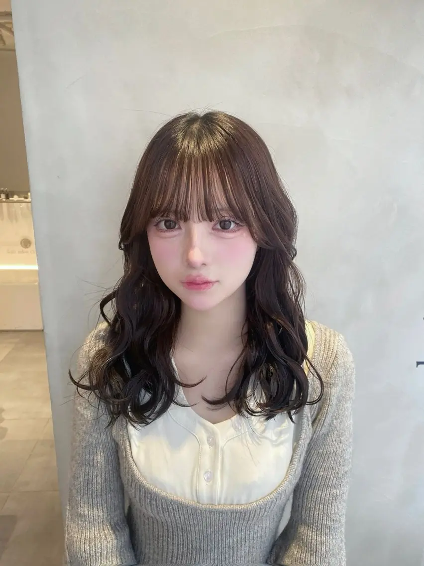 ロング カラー カット ヘアカラー トリートメント ヘッドスパ ヘアセット 似合わせボブ✨️ RIEのヘアスタイル