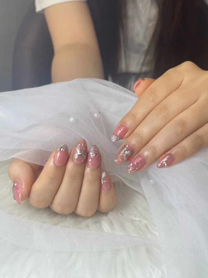 ネイル ハンドネイル NiJi Nailsのネイルデザイン
