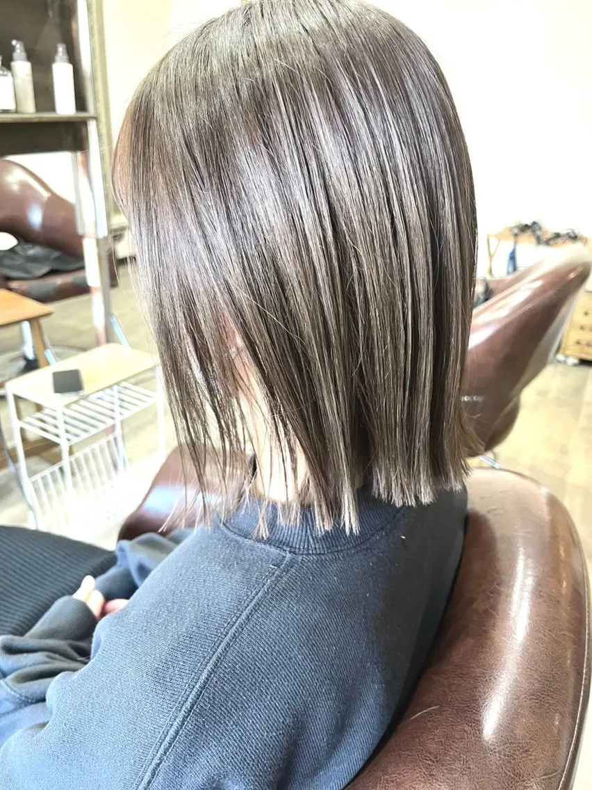 ミディアム ヘアカラー トリートメント jolie amieのヘアスタイル