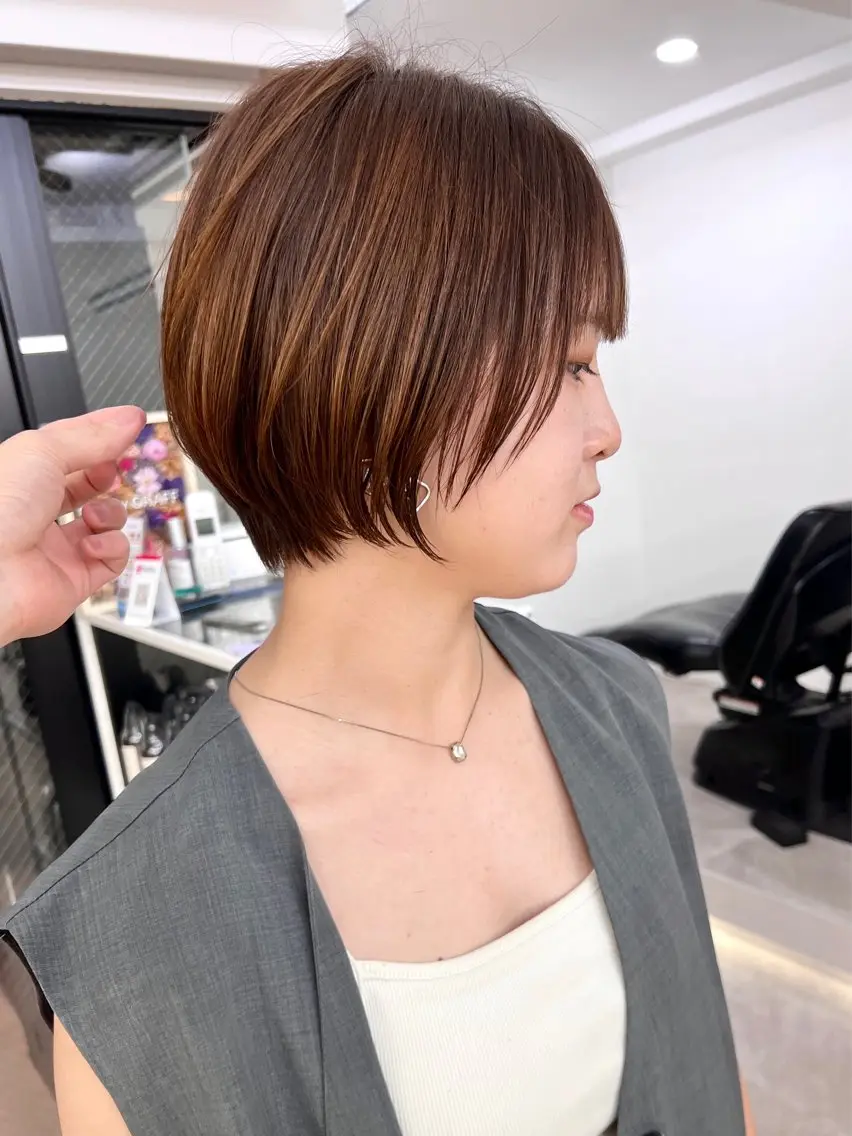 ショート 切りっぱなしボブ 前下がりボブ ショートボブ ボブ タンバルモリ ショート/ ボブ/今井皓のヘアスタイル