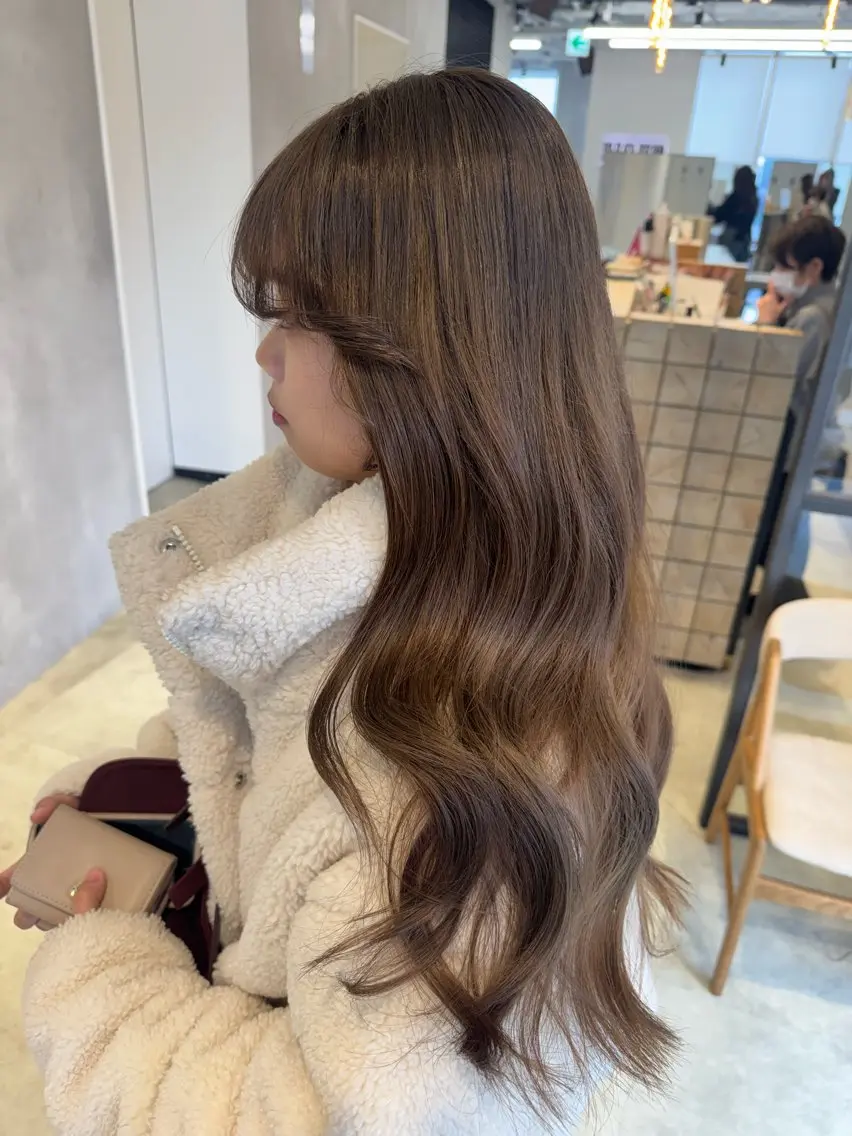 カラー ベージュカラー ブリーチ 透明感カラー カット ヘアカラー トリートメント 透明感カラー✨艶髪 制作🌱山根あゆみのヘアスタイル