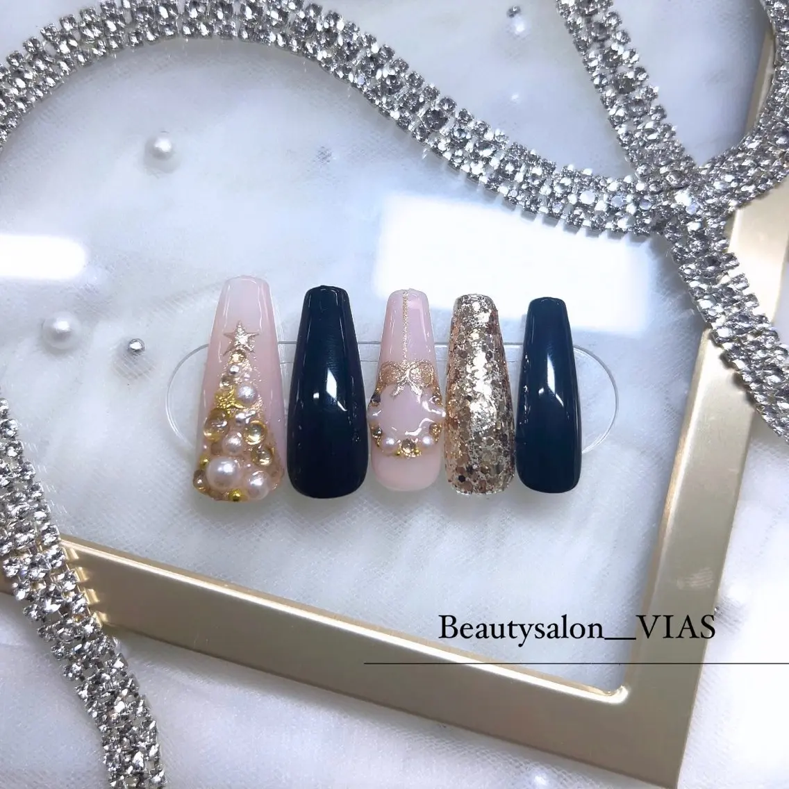 ネイル ハンドネイル VIAS 〜EYE&NAIL〜のマツエク・マツパデザイン