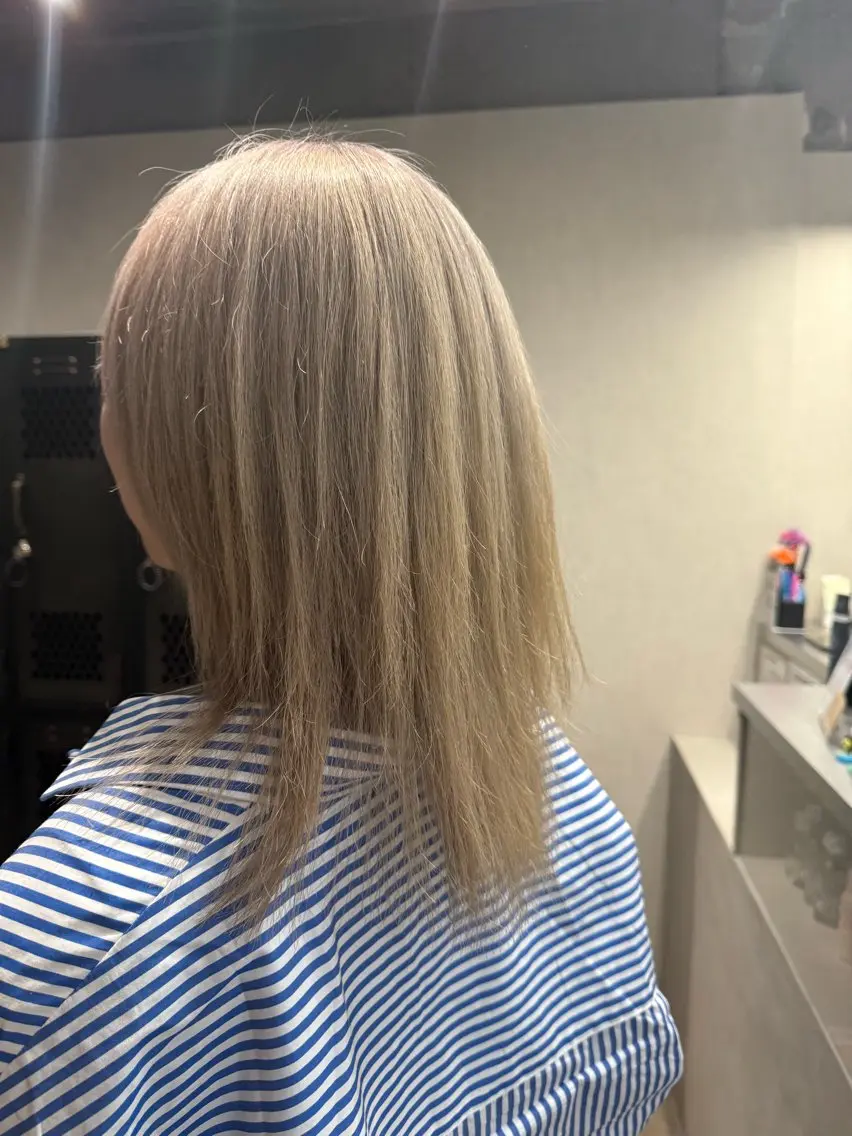 カラー ヘアカラー ルシ🎨/ハイトーン デザイン/髪質改善のヘアスタイル