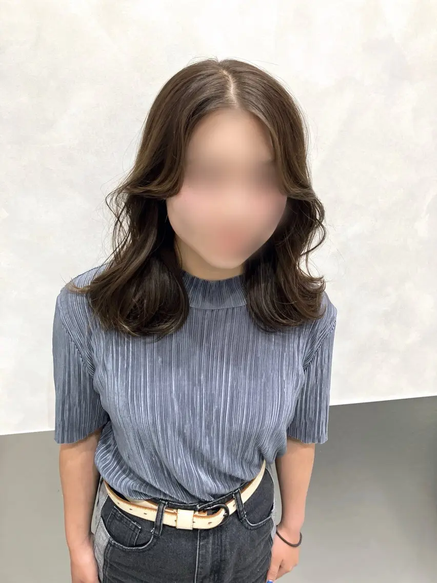 セミロング カラー カット ヘアカラー トリートメント 💖ブリーチなし透明 感💖ASAHIのヘアスタイル