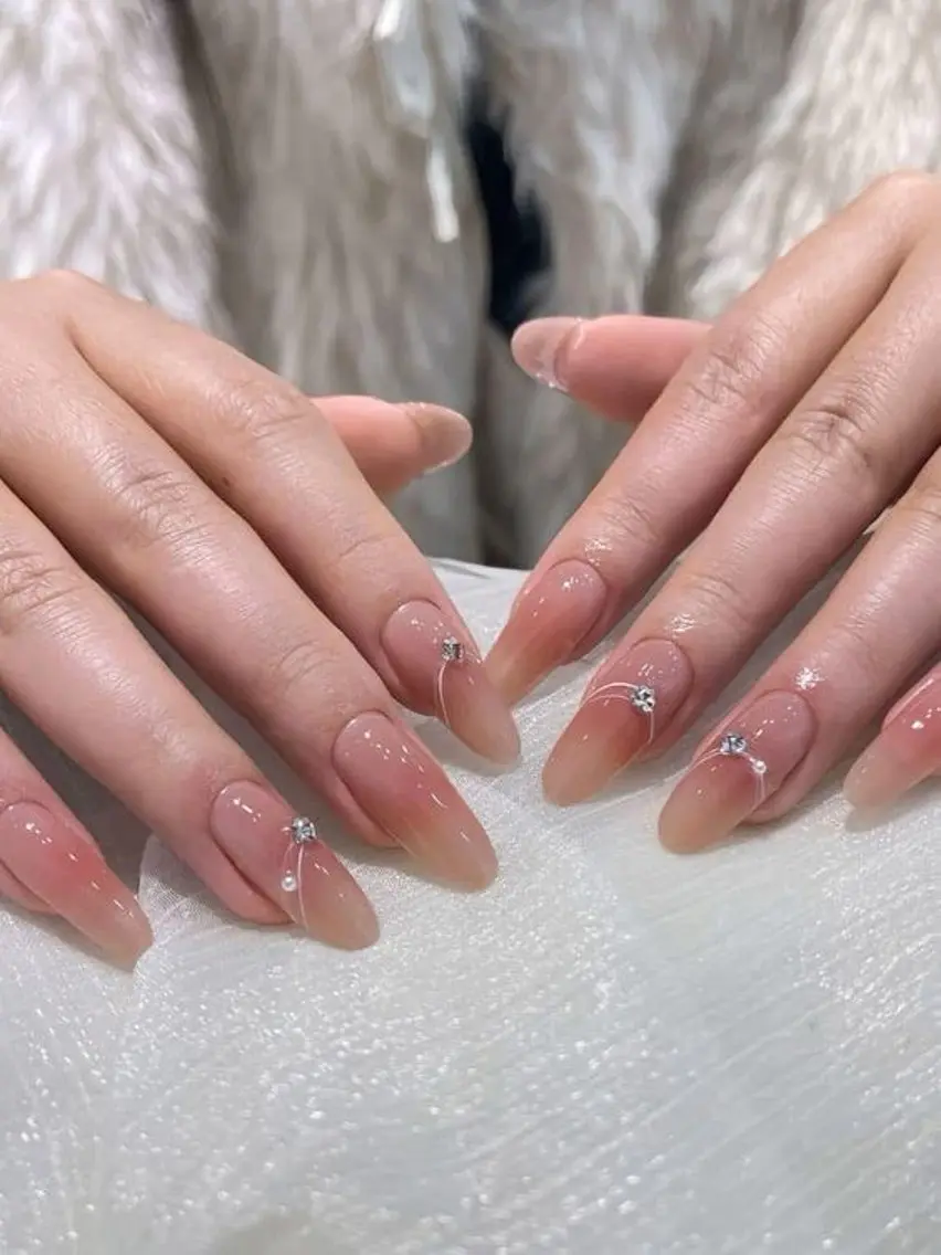 ネイル Queen Nail 柏店 クイーンネイルのネイルデザイン