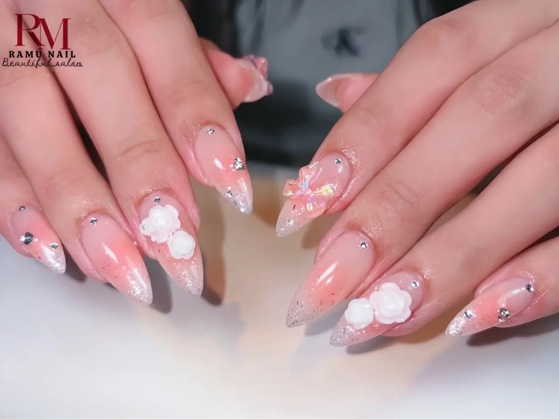 ネイル キラキラネイル マグネットネイル ミラーネイル ピンク 夏ネイル ハンドネイル RAMU Nail 恵比寿店のネイルデザイン