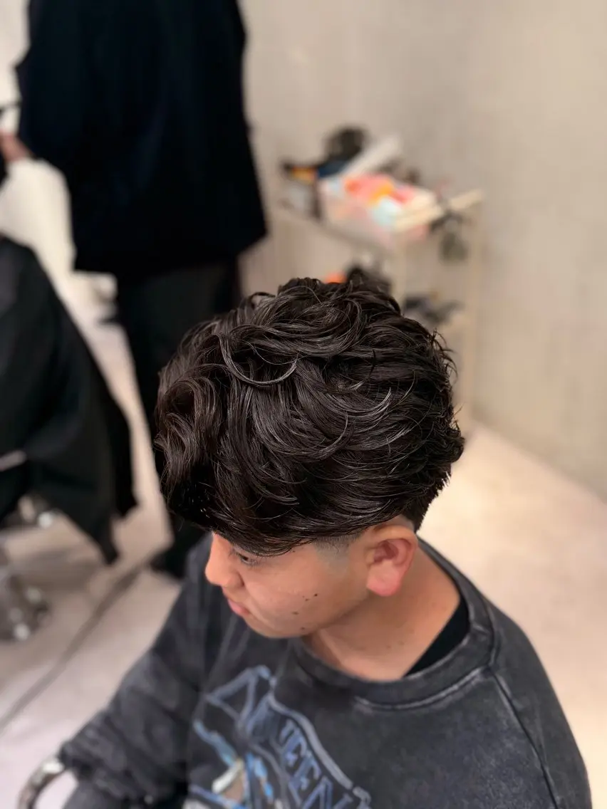 ショート パーマ メンズ メンズパーマ カット パーマ トリートメント メンズ特化/パーマ/ フェード/渋谷/千尋のヘアスタイル