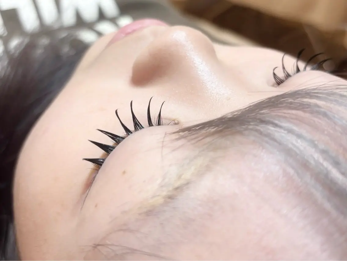 LEDフラットラッシュ100本の写真