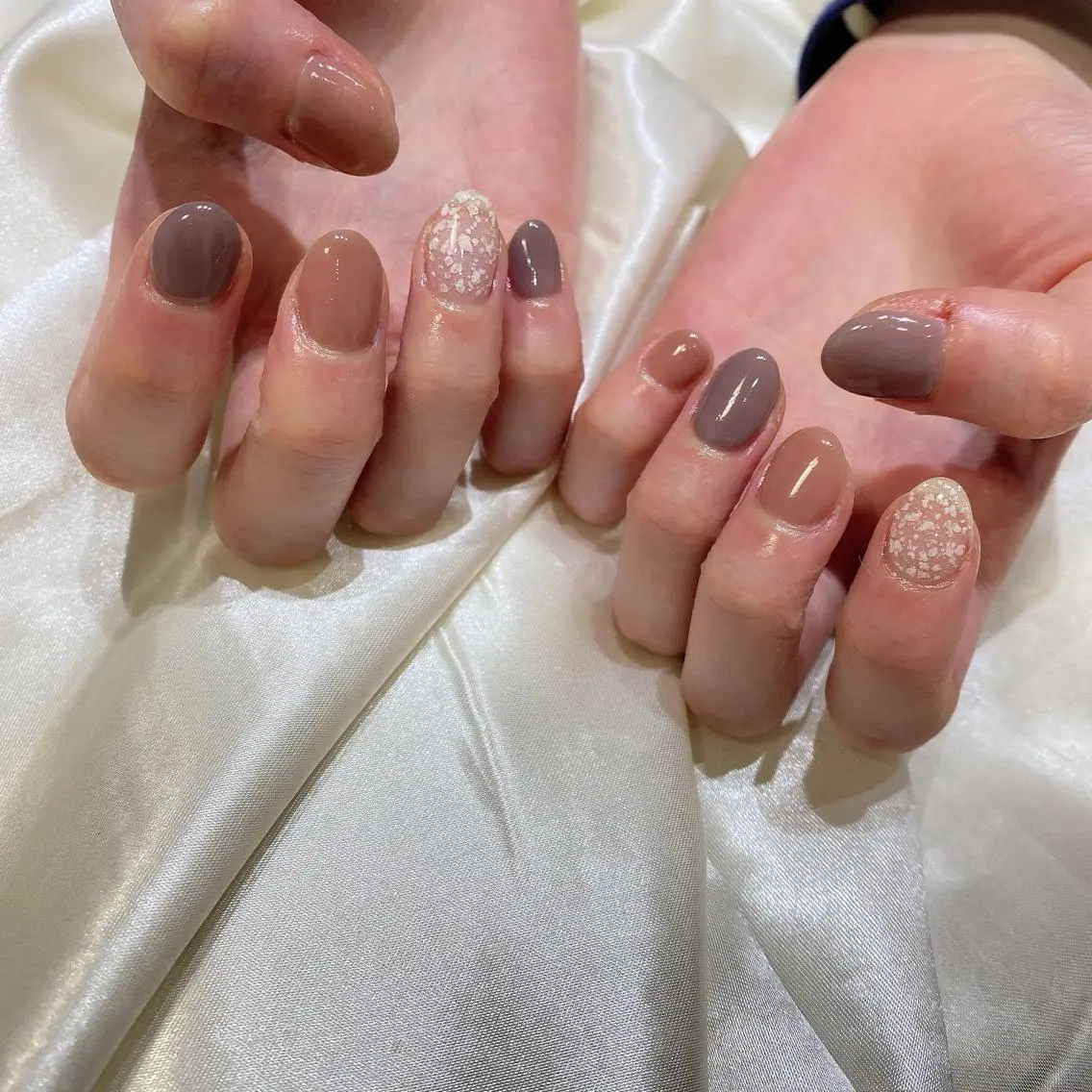 ネイル ハンドネイル 西岡 杏のネイルデザイン