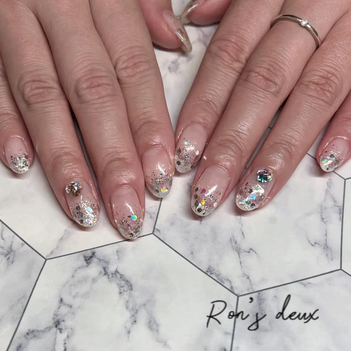 ネイル アートネイル Ron's nail 笹岡のネイルデザイン