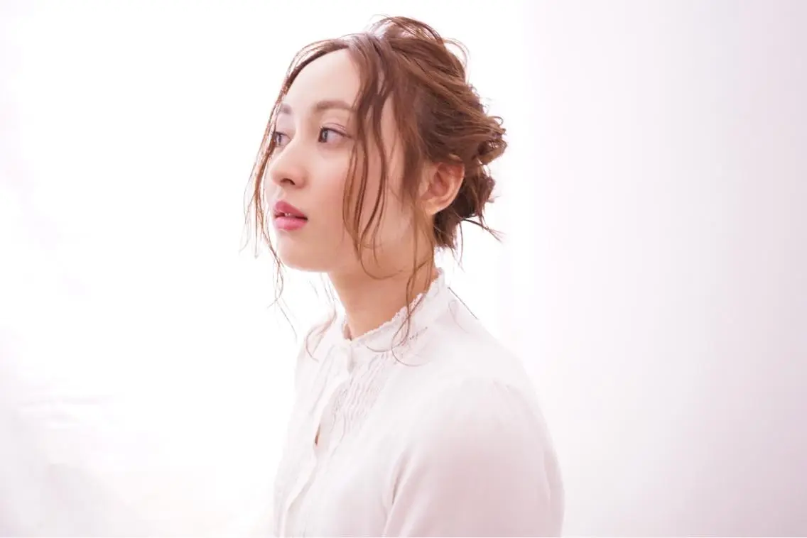 セミロング カラー パーマ ヘアアレンジ おくれ毛 可愛いを作る神 ナオヒロのヘアスタイル