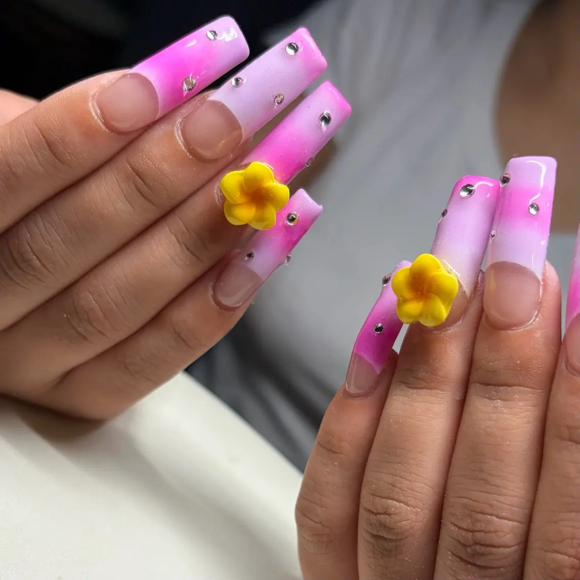 ネイル ハンドネイル IROHA NAIL 烏丸店 Rinoのネイルデザイン
