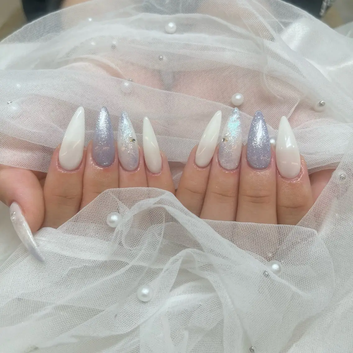ネイル 🎀𝐶𝐻𝐼𝑆 𝐴𝑇𝑂🎀のネイルデザイン