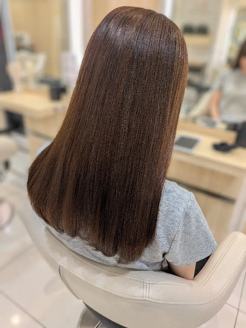ロング カット ヘアカラー トリートメント 佐々木 萌のヘアスタイル