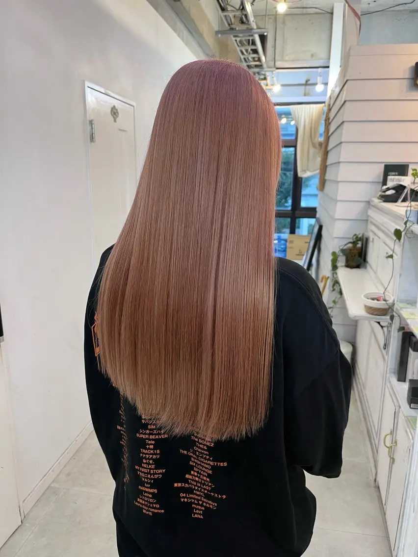 セミロング カラー ハイトーンカラー ヘアカラー トリートメント ブリーチ有無Wカラー メンズパーマ大成のヘアスタイル