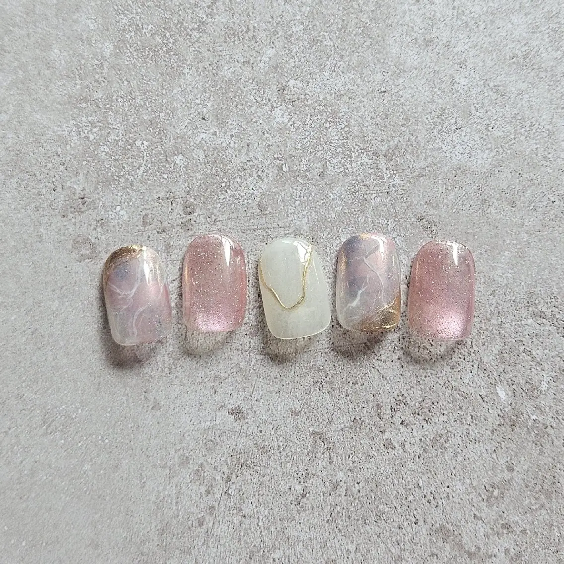 ネイル ピンク ハンドネイル Nailsalon manoのネイルデザイン