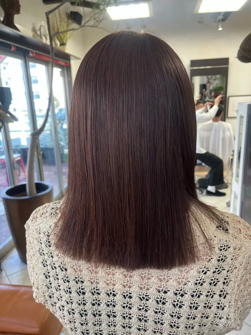 ミディアム カラー 矢嶋 美佑のヘアスタイル