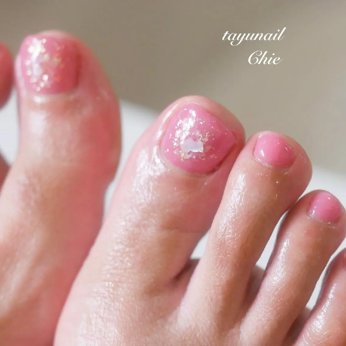 ネイル ブルー フットネイル ジェルネイル パラジェル ピンク ネイルサロン 【たゆnail】のネイルデザイン