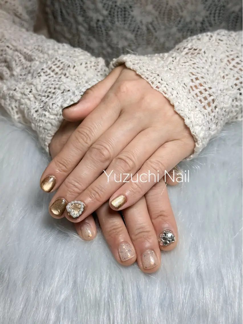 ネイル フットネイル 夏ネイル ワンホンネイル ハンドネイル ハンドケア Yuzuchi Nailのネイルデザイン
