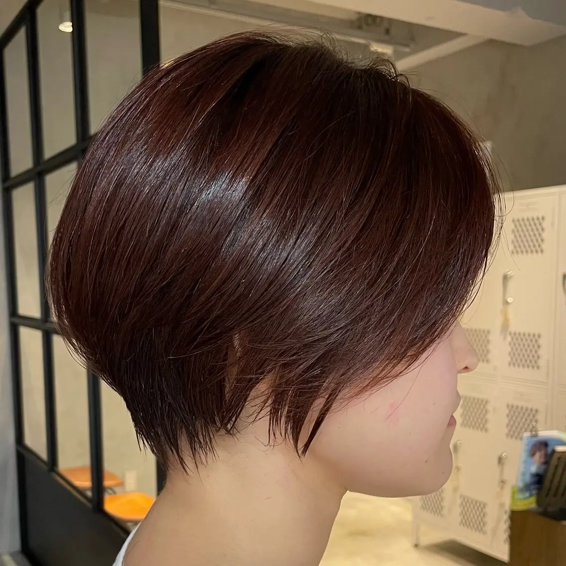 ショート カラー ブラウンカラー ひなた/elima 調布/暖色カラーのヘアスタイル