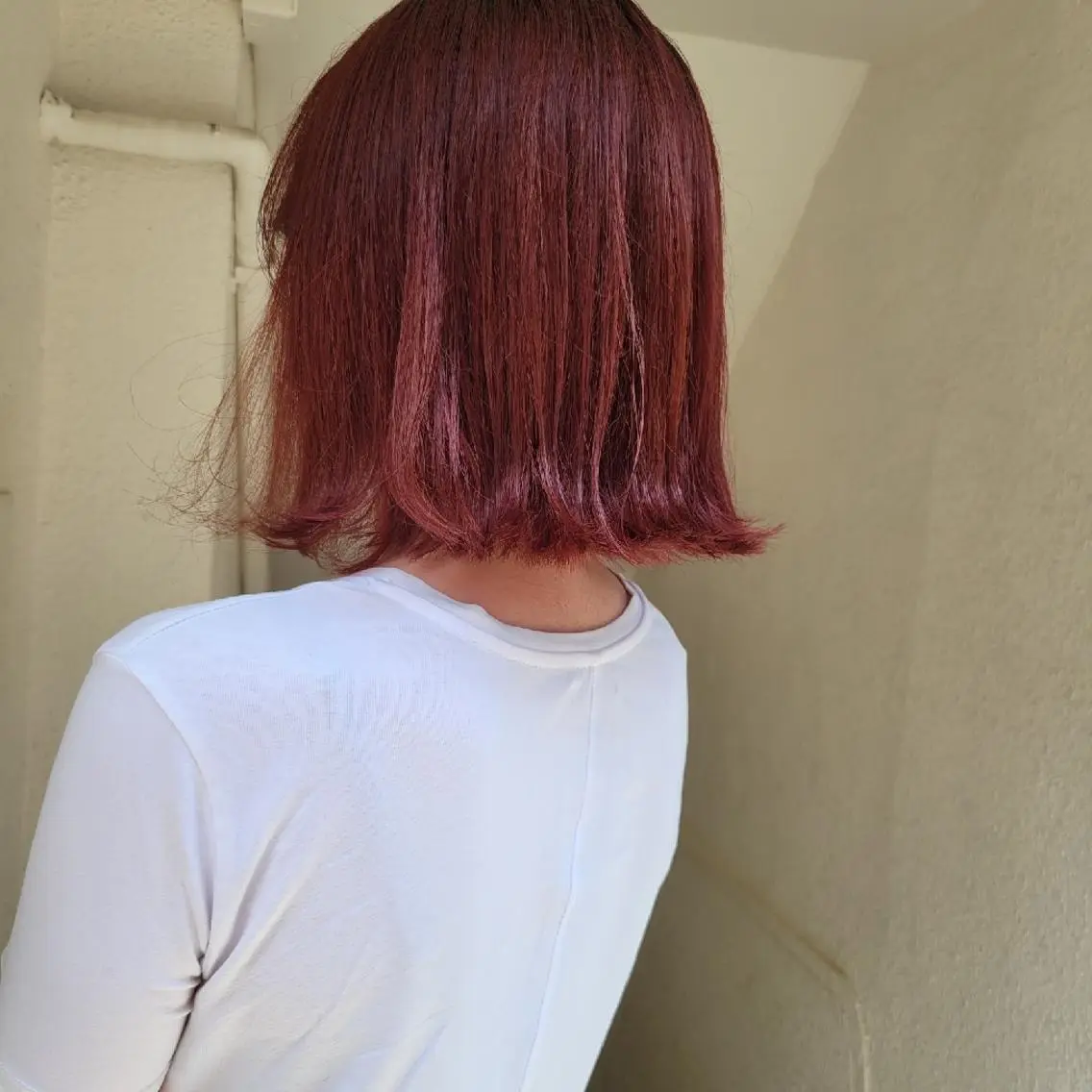 ミディアム 切りっぱなしボブ ボブ カット ヘアカラー トリートメント 🇰🇷透明感×ハイ トーン🌟tomoのヘアスタイル