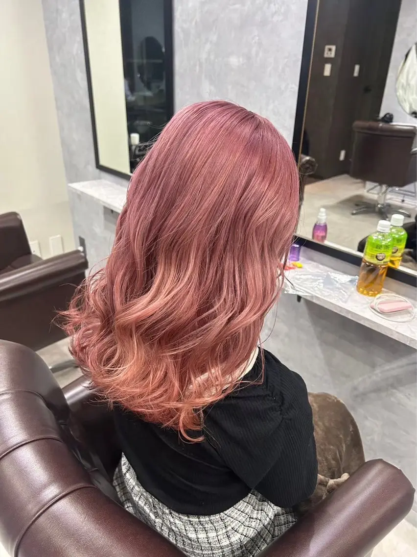 【1月限定🍒】ブリーチリタッチ＋全体カラー💫💫の写真