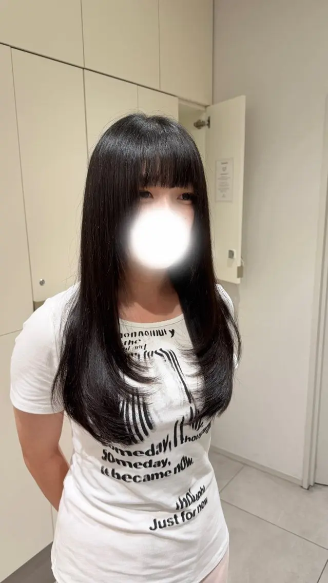 ロング 齋藤 俊知のヘアスタイル