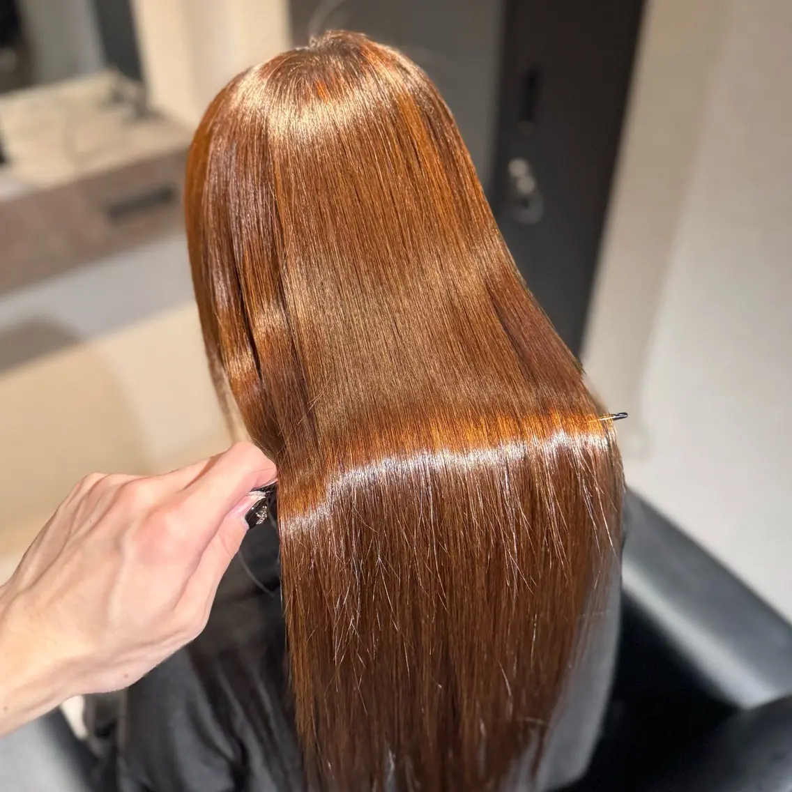 ロング パーマ 髪質改善 韓国風ヘア 縮毛矯正 トリートメント ヘアカラー トリートメント 髪質改善Ⅰ透明感 艶カラーⅠたつやのヘアスタイル