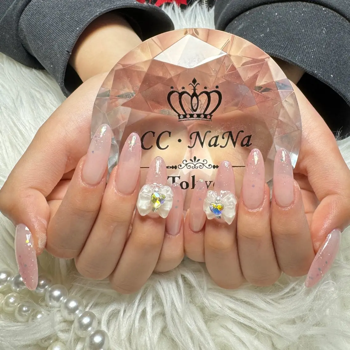 ネイル チークネイル フラッシュネイル ハート キラキラネイル 韓国ネイル ハンドネイル 💎CC・NaNa 韓国風ネイル🌙Cのネイルデザイン