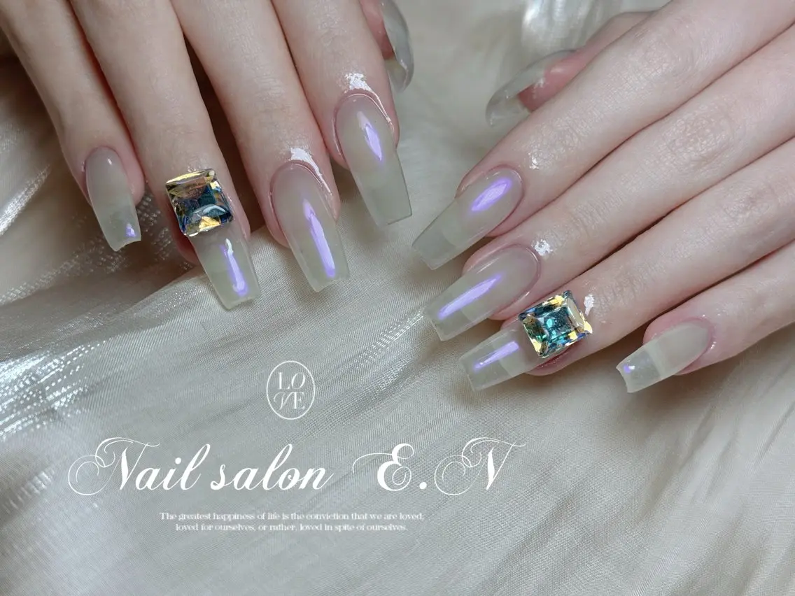 ネイル E.N🦋 長さ出し/持ち込みのネイルデザイン