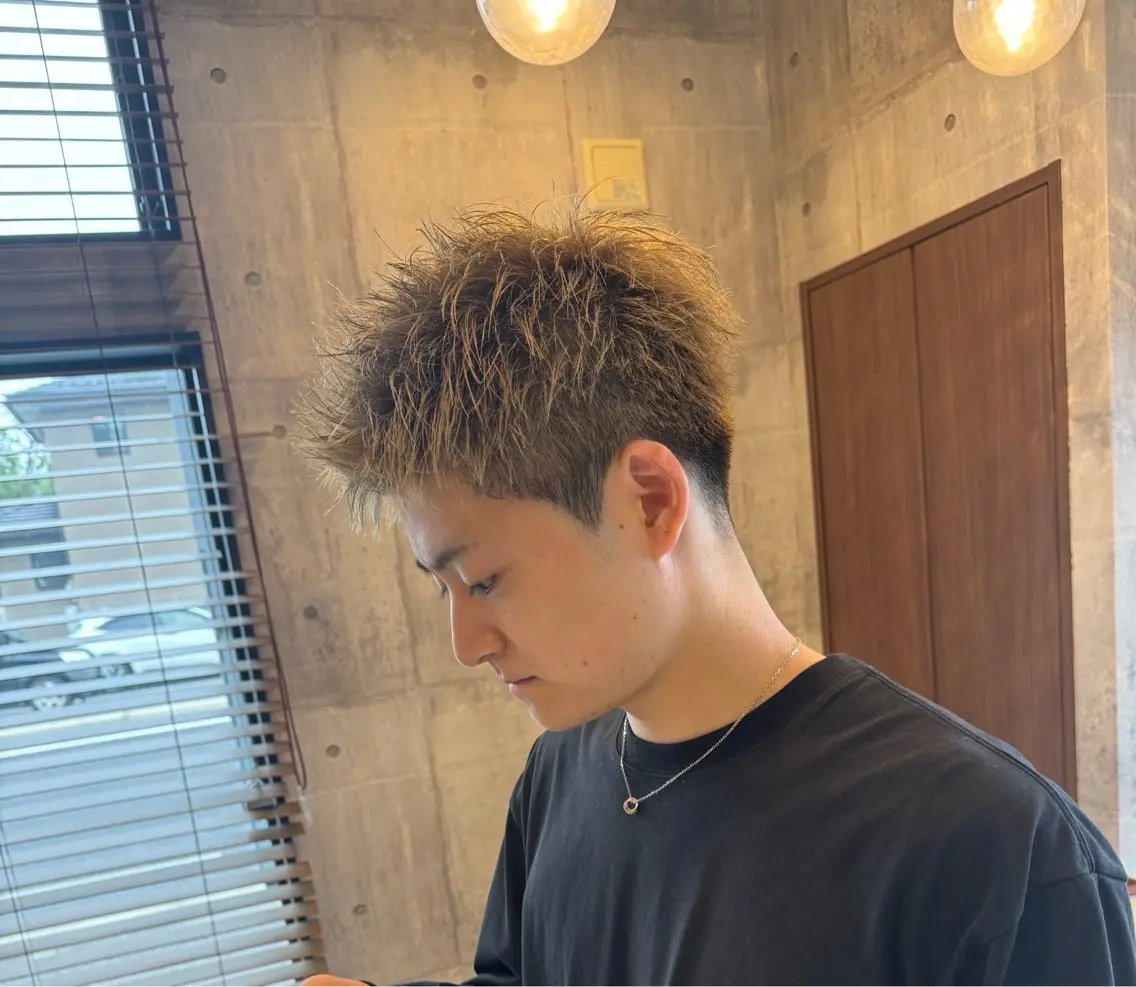 カラー ヘアカラー ヤマザキ ソラのヘアスタイル