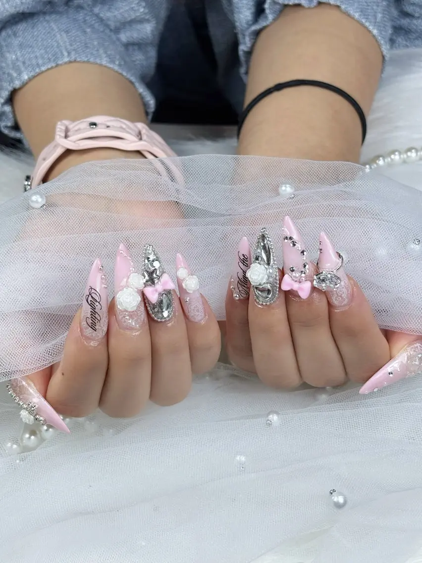 ネイル フレンチネイル ジェルネイル 韓国ネイル マグネットネイル ニュアンスネイル ハンドネイル Sully Nail Labのネイルデザイン