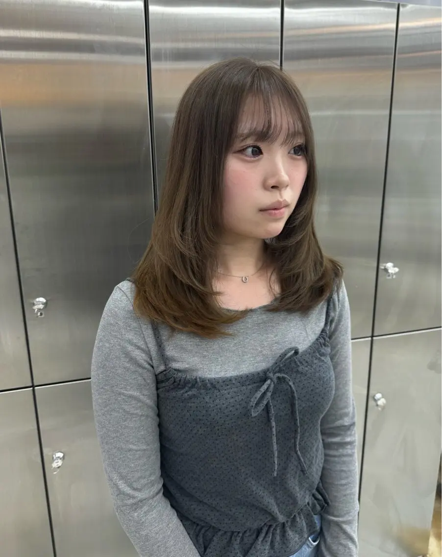 ミディアム カット ヘアカラー トリートメント yuimarl切田 はじめ✨のヘアスタイル
