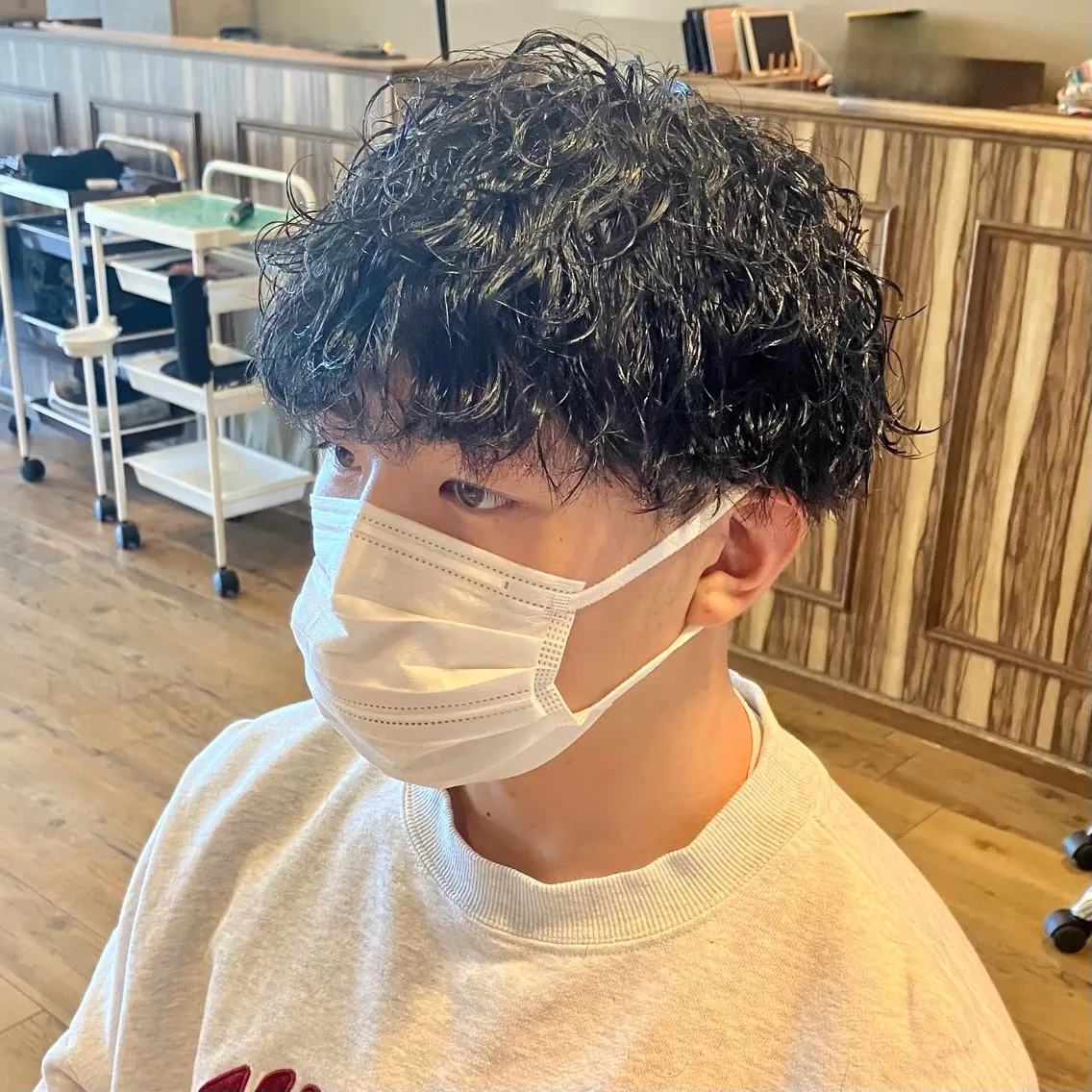 パーマ メンズ メンズパーマ プードルパーマ 波巻きパーマ プードルパーマ カット パーマ 森田 研司のヘアスタイル