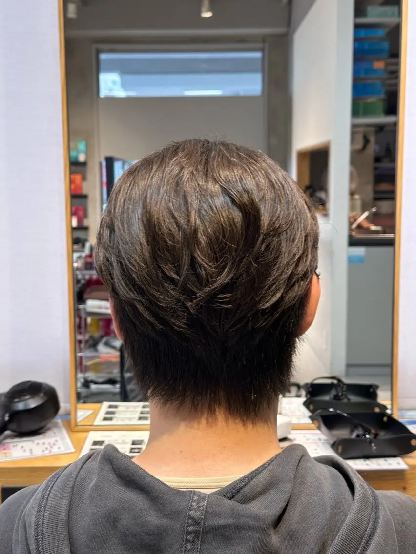 ショート パーマ メンズ フェザーパーマ メンズパーマ パーマ 似合わせひなた🐥 elima調布のヘアスタイル