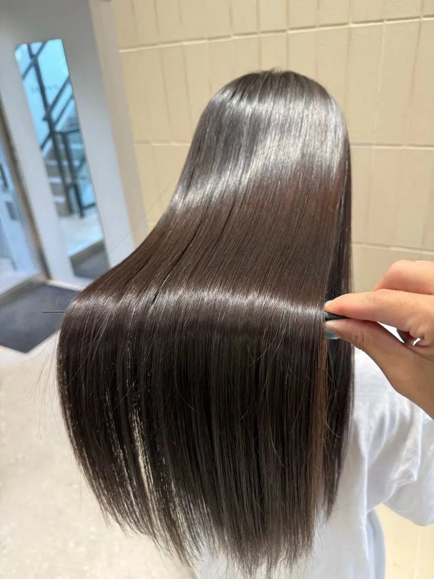 ロング パーマ ヘアアレンジ 縮毛矯正 ストレートパーマ カット 縮毛矯正 トリートメント 縮毛矯正/髪質改善/ ブリーチ毛/木元渓太のヘアスタイル