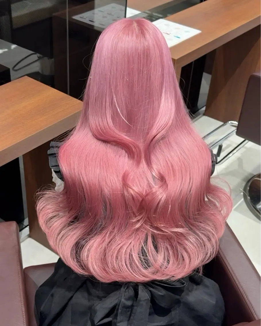 ロング カラー カット ヘアカラー 𝑨𝑲𝑶 🍒/ 暖色カラーのヘアスタイル