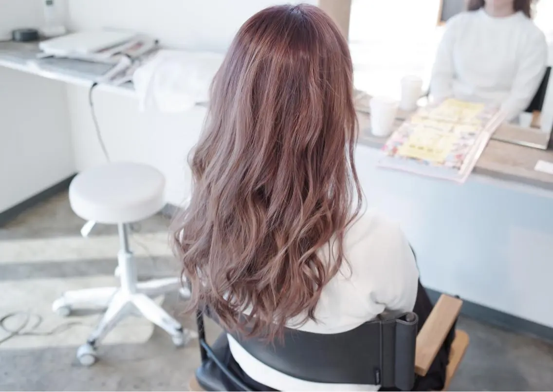 セミロング カラー クセ毛お悩みの方 四宮桂佑のヘアスタイル