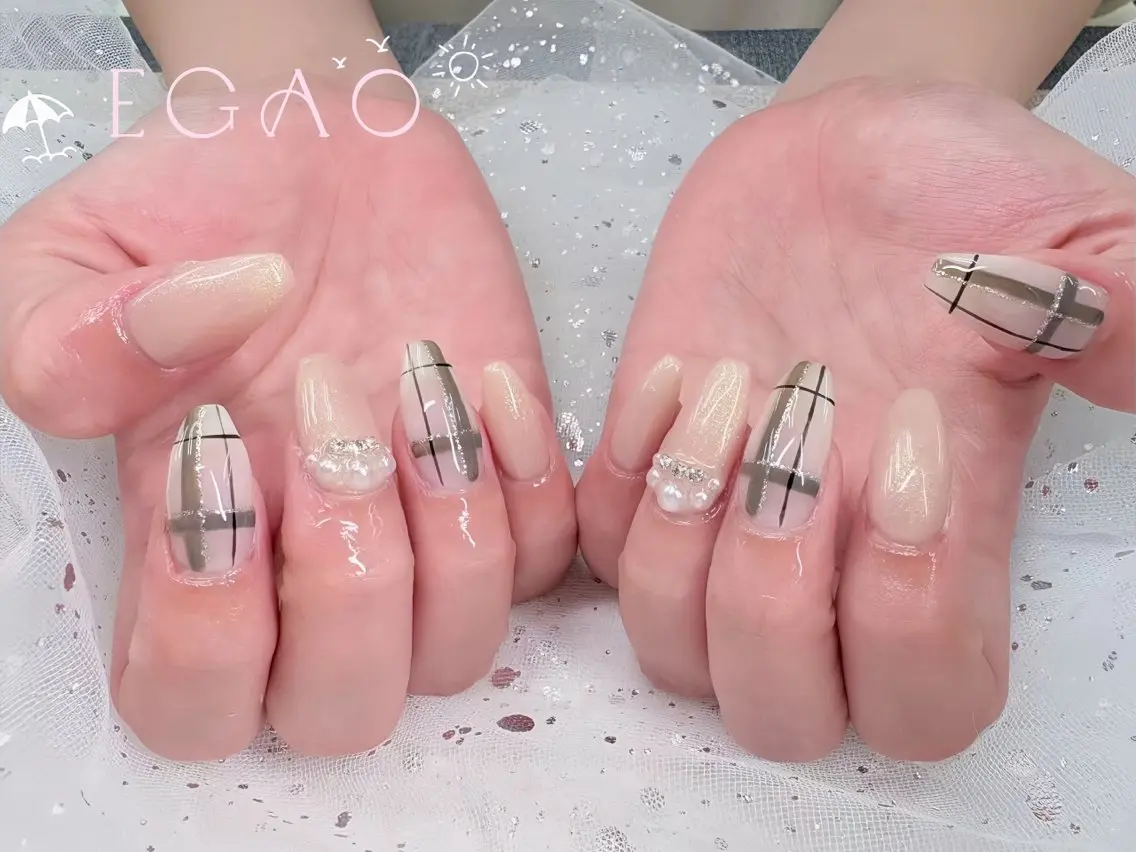 ネイル アートネイル フットネイル フレンチネイル ジェルネイル グラデーション ハンドネイル EGAO NAIL 錦糸町店のネイルデザイン