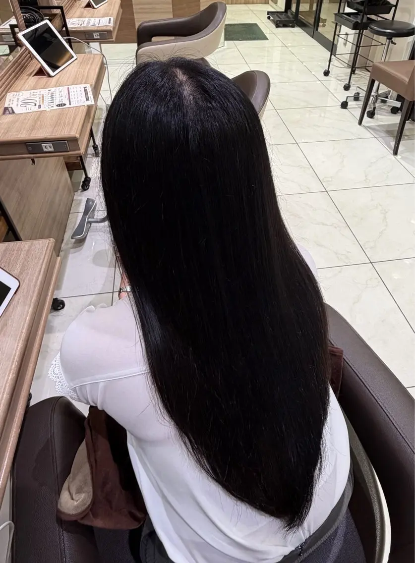 カラー 結菜🎀 暖色系カラー❤️💍のヘアスタイル