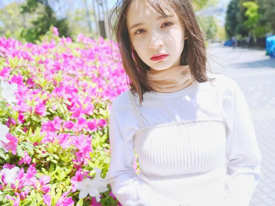 セミロング カラー パーマ ヘアアレンジ アディクシーカラー アッシュ バレイヤージュ ベージュカラー ブリーチ newi grande 横浜店のヘアスタイル